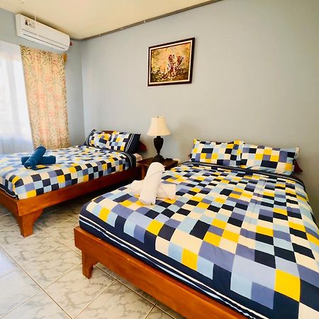 Hotel Georgi Cr Veintisiete de Abril ภายนอก รูปภาพ